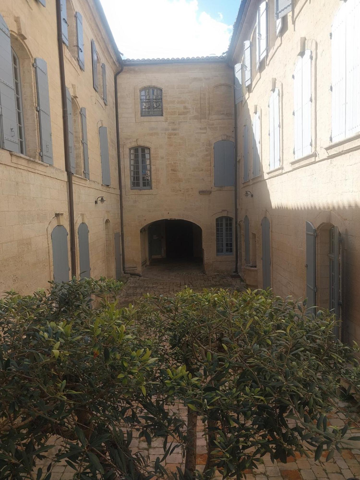 Studio Au Centre Historique D'Uzès Extérieur photo